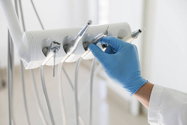 Professional Dental technician working in Lake in the Hills, IL